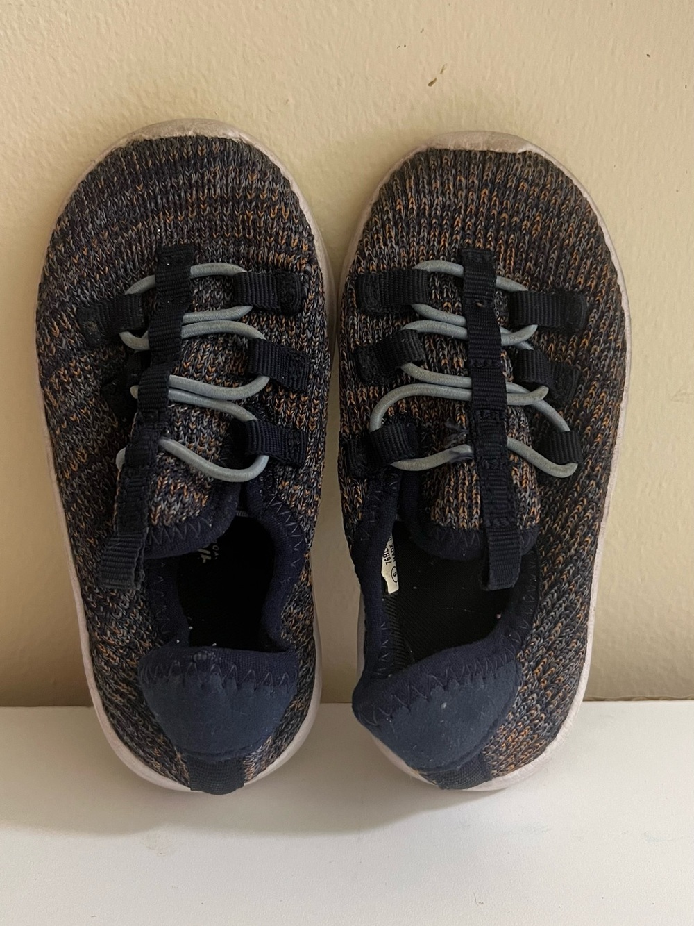 Kids Athletic Knit Sneakers - Size 6